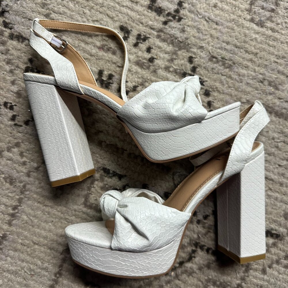 Vici Poppy Heeled Python Platform
